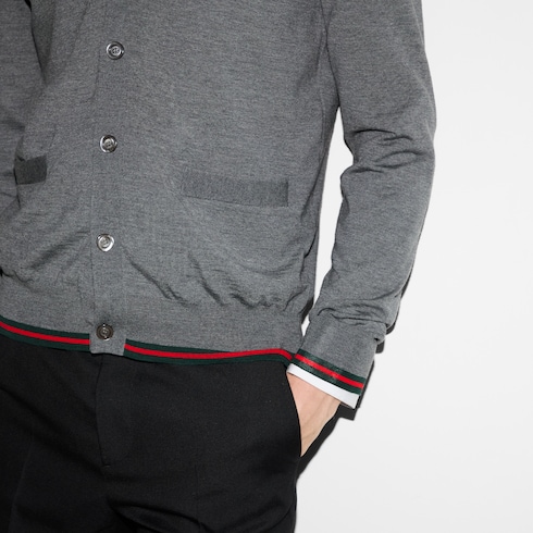 Cardigan aus Wollstrick mit Web