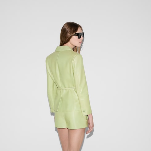 Veste en cuir brodée