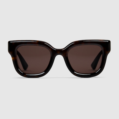 Gafas de sol con marco redondo