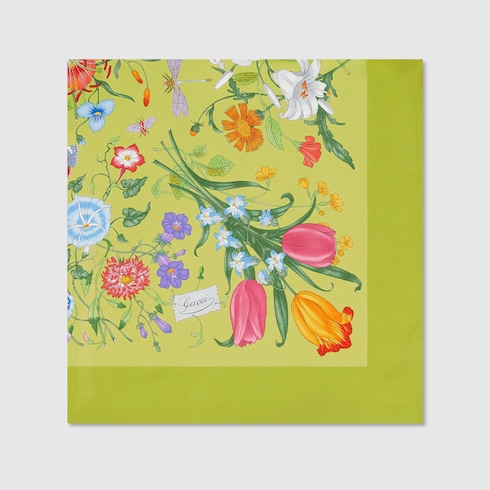 Vierecktuch aus Seidentwill mit Print