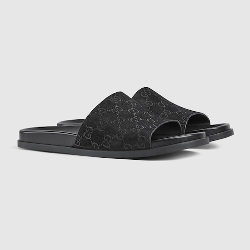 Sandalia tipo chancla para hombre 