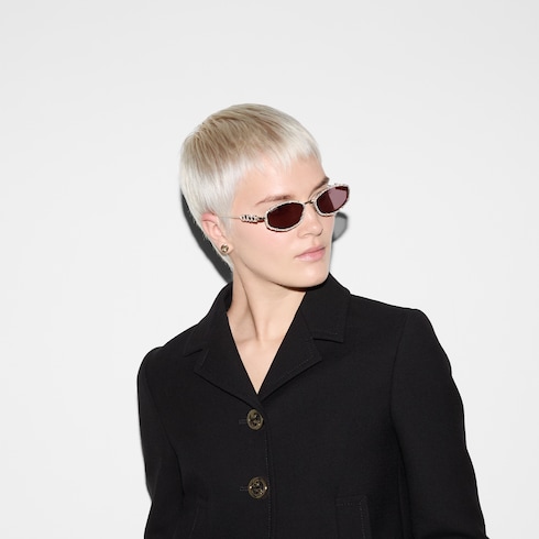 Sonnenbrille mit ovalem Rahmen