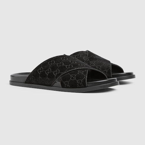 Sandalia tipo chancla para hombre 