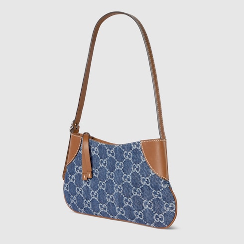 GG Emblem small shoulder bag