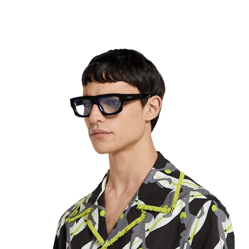 Rectangular frame sunglasses