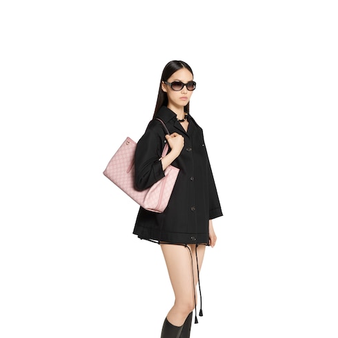 GG Emblem large tote bag