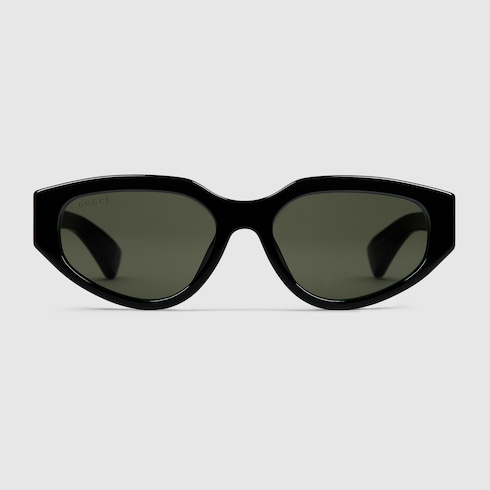 Low nose bridge fit geometrical sunglasses