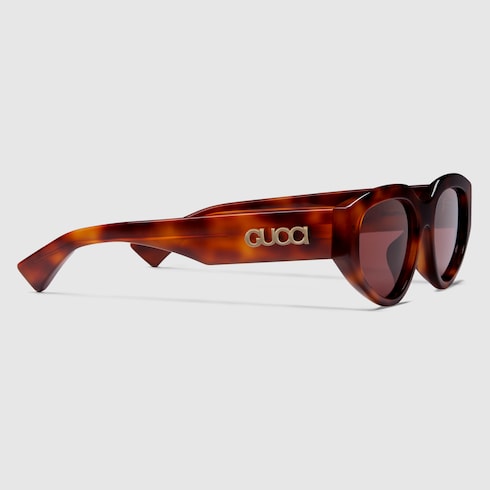 Low nose bridge fit geometrical sunglasses