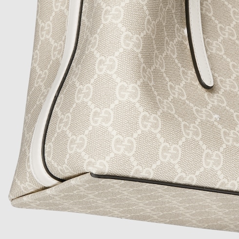 Mittelgroßer GG Emblem Shopper