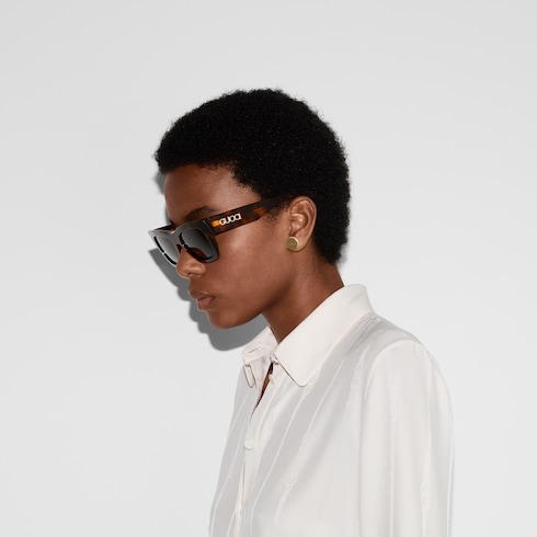 Rectangular frame sunglasses