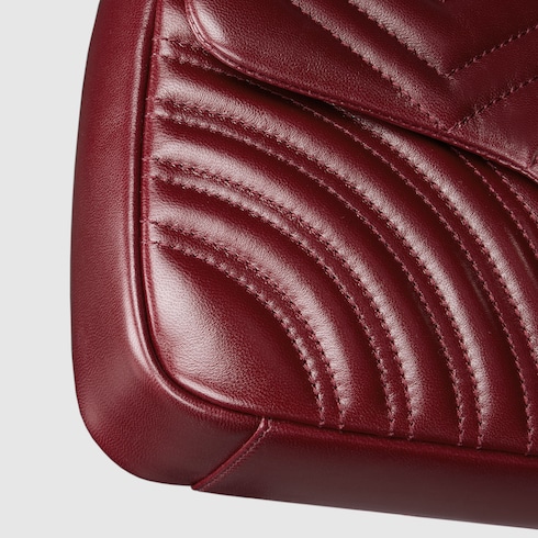 Mittelgroße GG Marmont Schultertasche