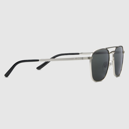 Lunettes de soleil carrées