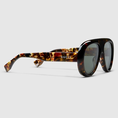 Aviator frame sunglasses