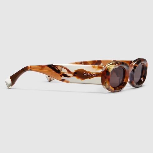 Oval frame sunglasses