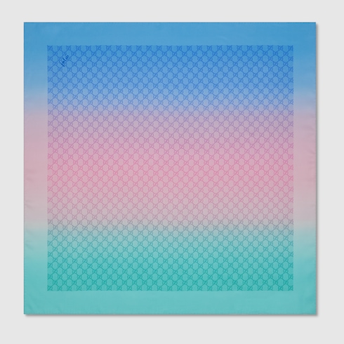 Pañuelo cuadrado seda motivo proyecto 90 x 90