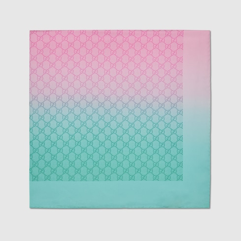 Pañuelo cuadrado seda motivo proyecto 90 x 90