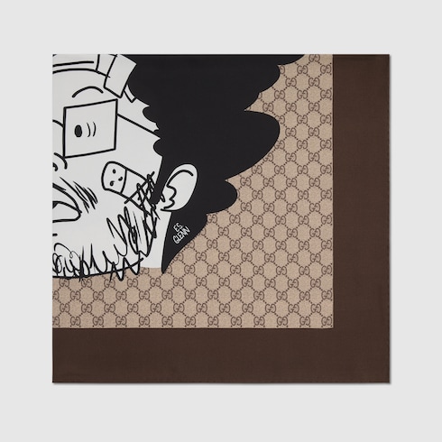 Carré in seta con stampa del progetto 90 x 90