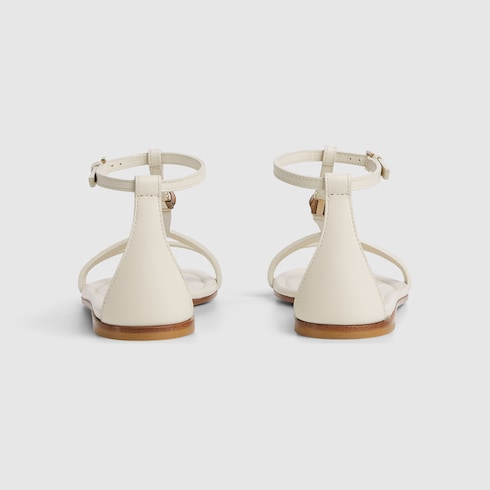 Women's sandal with bamboo detail