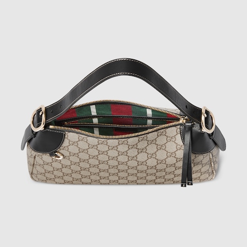 GG Emblem medium shoulder bag