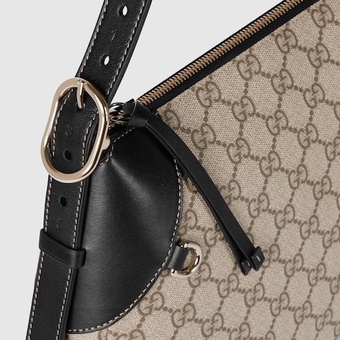 Borsa a spalla GG Emblem misura grande