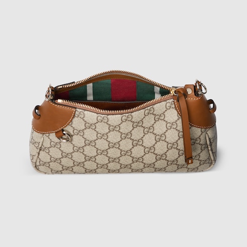 Borsa a spalla GG Emblem misura piccola