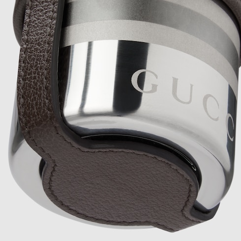 Gourde en acier avec étui en tissu