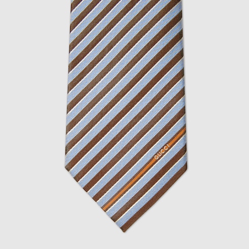 Cravatta in seta jacquard a righe