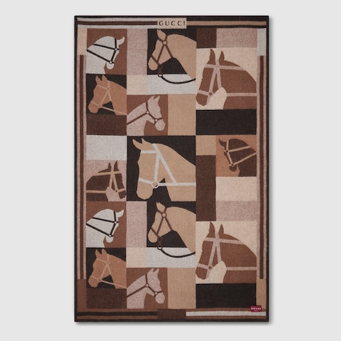 Wool and cashmere jacquard blanket