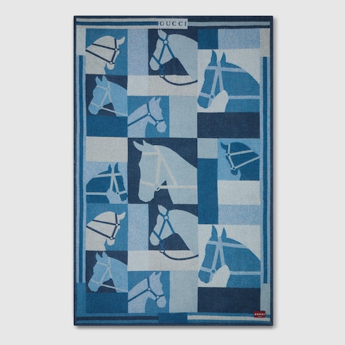 Wool and cashmere jacquard blanket