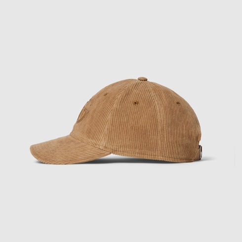 Velvet baseball hat with embroidery