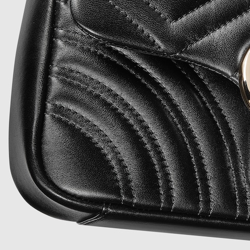 Kleine GG Marmont Schultertasche
