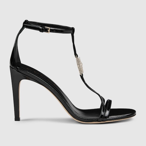 Women's sandal with bamboo