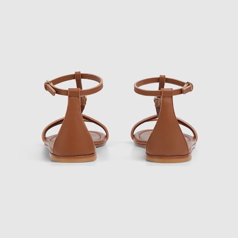 Women's sandal with bamboo detail