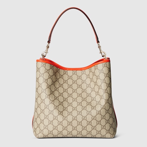 Borsa a secchiello GG Emblem misura media