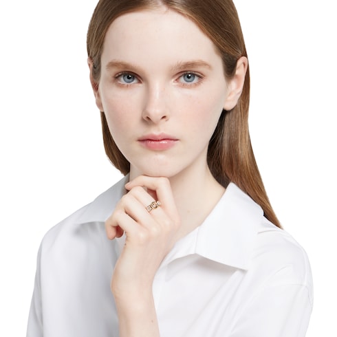 Anello a fascia larga Gucci Blondie con cristalli