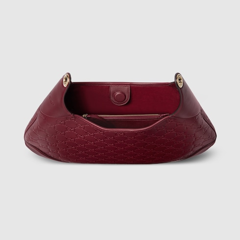 Gucci B medium shoulder bag Detail 8