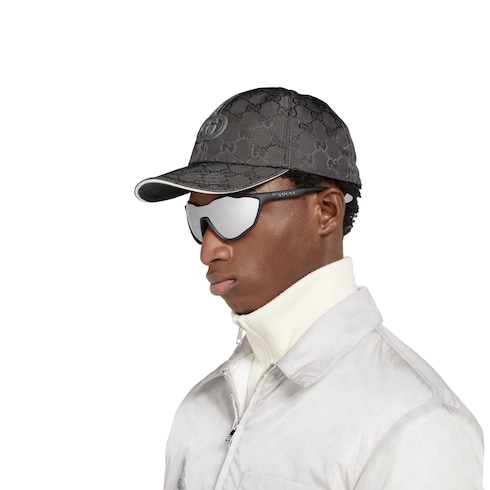 Mask-shaped sunglasses