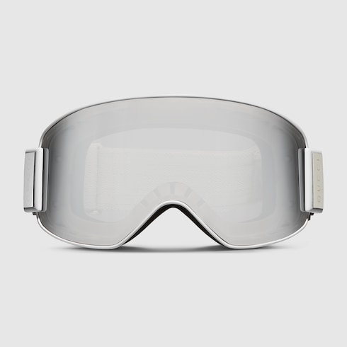 Lunettes de soleil en forme de masque