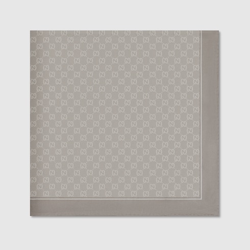 Printed silk carré