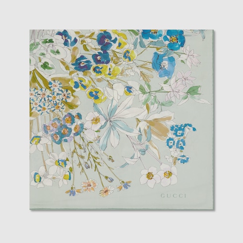 Printed silk carré Detail 2