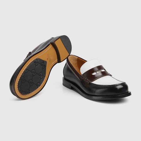 Men's loafer with removable detail