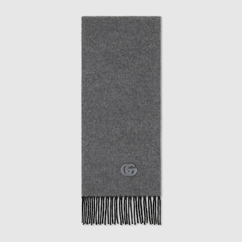 Cashmere scarf with patch