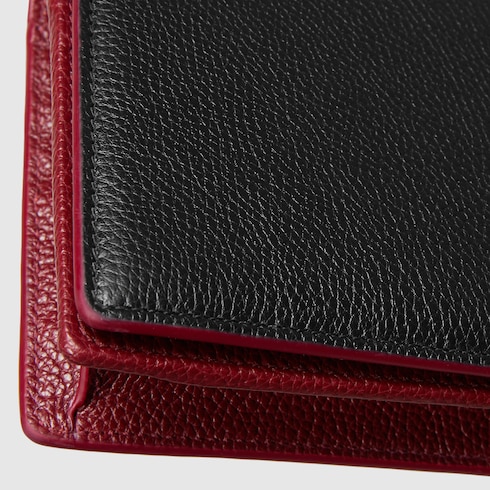 GG Marmont wallet on chain