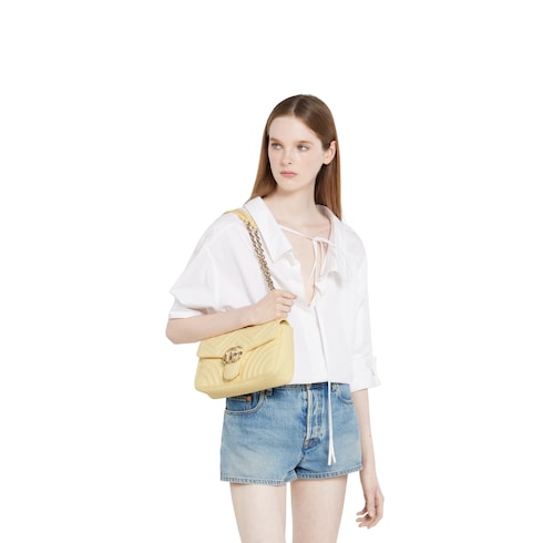 GG Marmont medium shoulder bag
