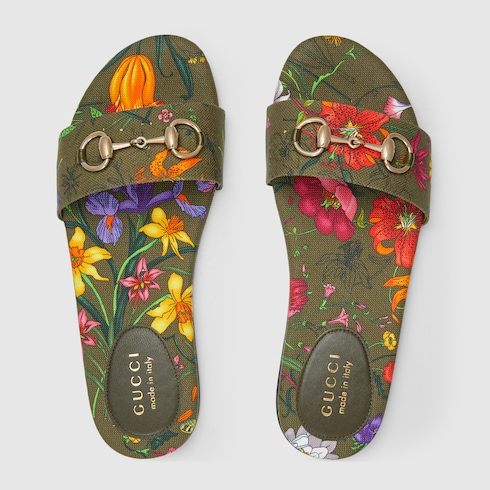 Women's slide sandal with Horsebit
