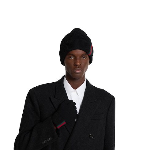 Wool hat with Web