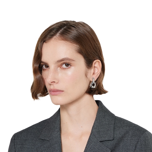 Gucci Signature engraved mono earring Detail 4