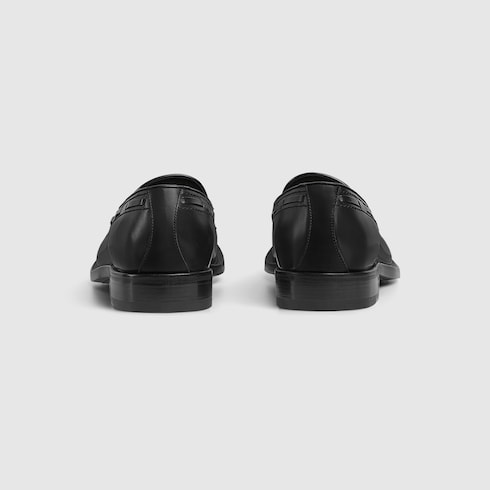 Men's loafer with tassel detail