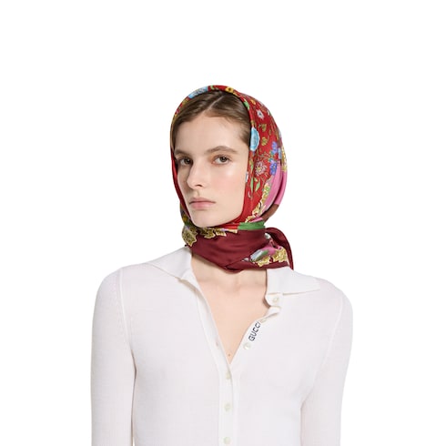 Carré en twill de soie imprimé