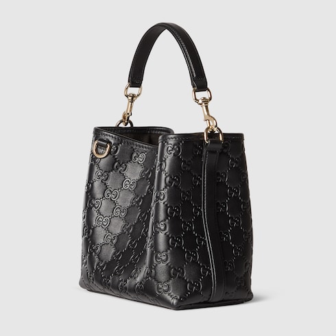 GG Emblem small bucket bag